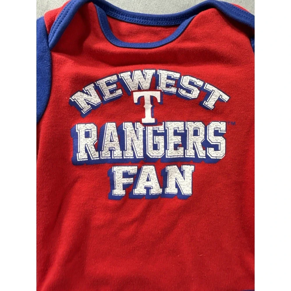 MLB Texas Rangers One Piece Infant‎ 0-3 Lot of 2 Month Baseball Fan Team wear